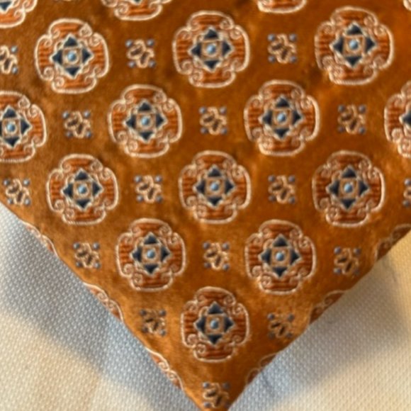 Jos A Bank Signature Collection Tie Orange Silk New - Picture 2 of 7